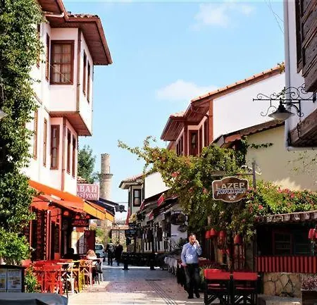 Kozan Oda ve Kahvaltı Antalya