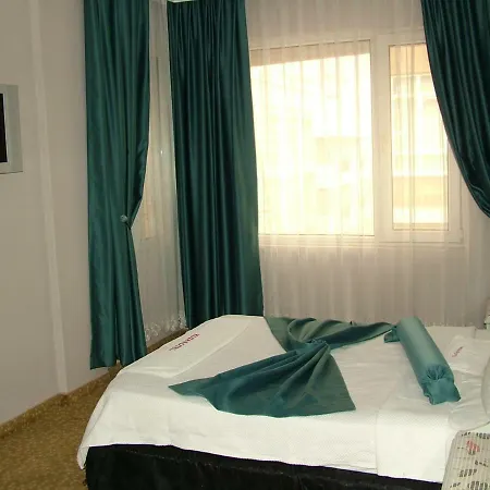 Kozan Bed & Breakfast 2*
